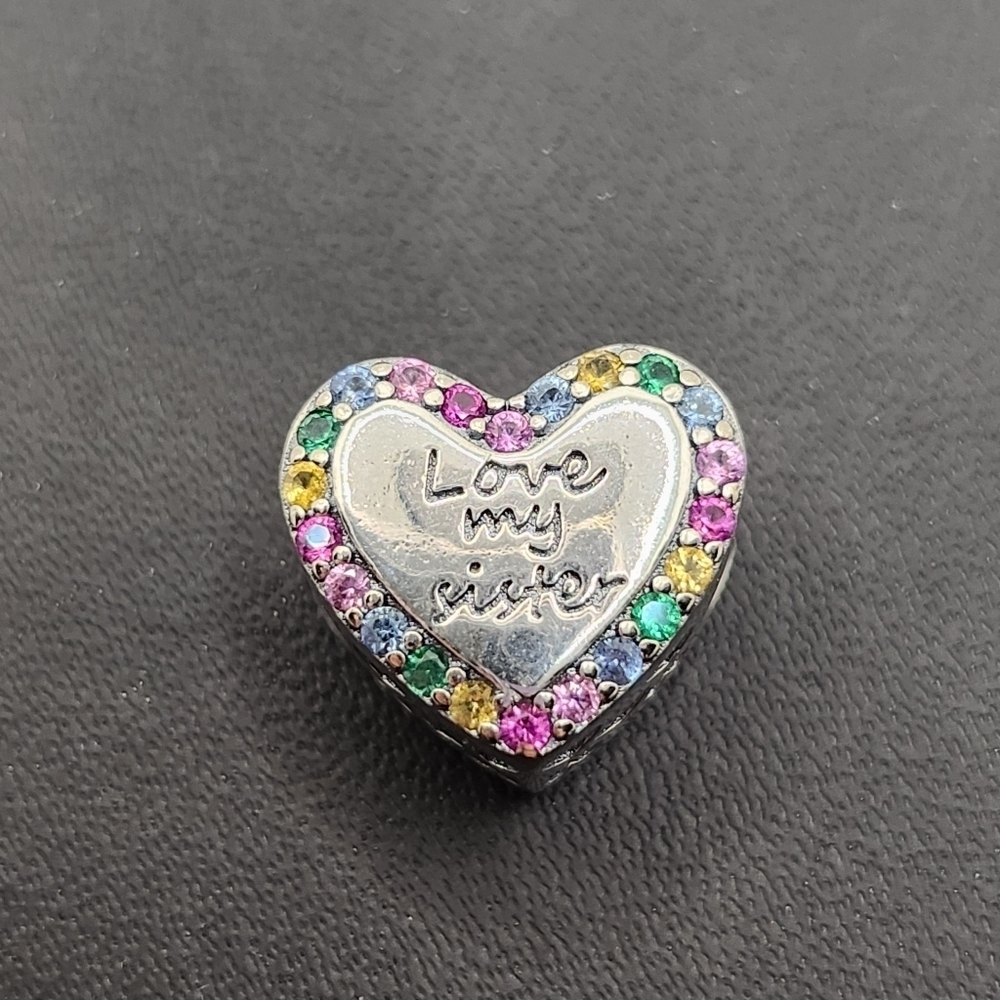 Love my sister sterling silver charm‎ (NWOT)